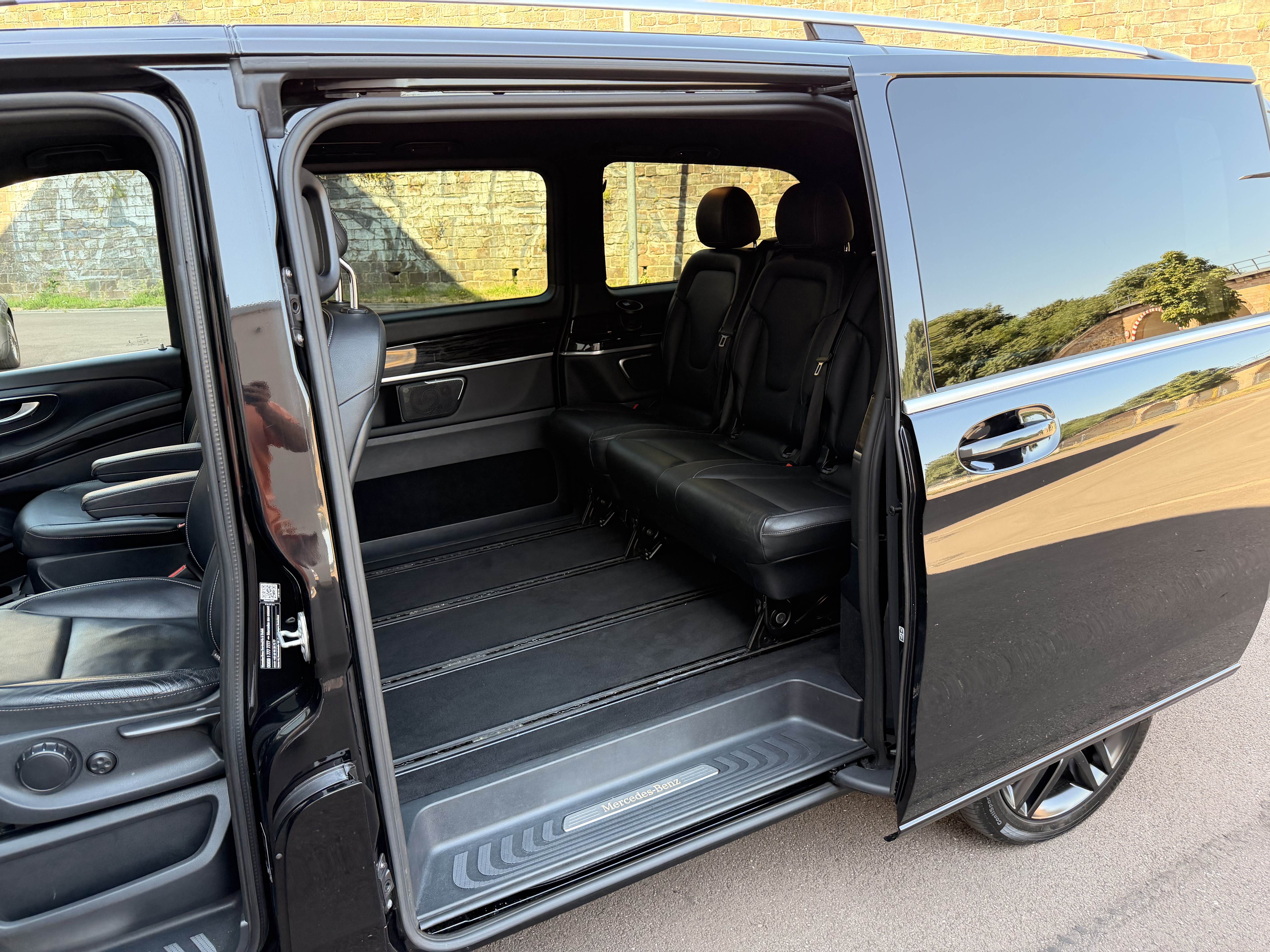 Mercedes-Benz V 220 d AVANTGARDE EDITION – Langversion